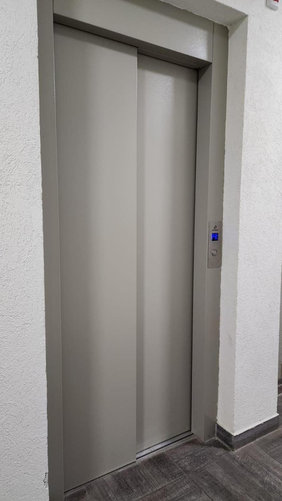 Tim Lux 3 Apartamento Čačak Exterior foto
