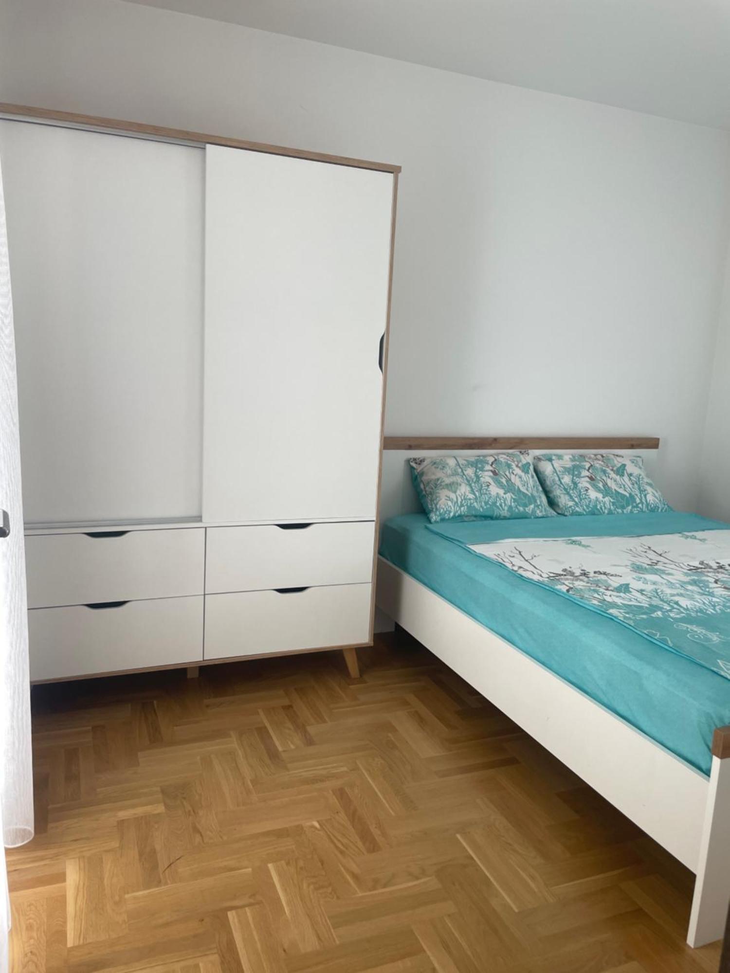 Tim Lux 3 Apartamento Čačak Exterior foto